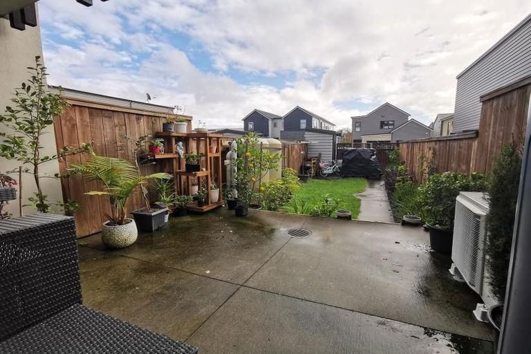 Photo of property in 176 Hobsonville Point Road, Hobsonville, Auckland, 0616