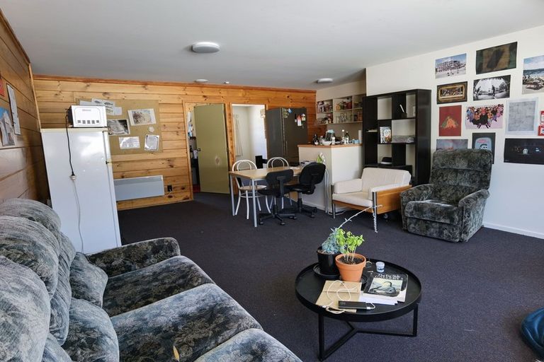 Photo of property in Drummond Street Flats, 15/19u Drummond Street, Mount Cook, Wellington, 6021