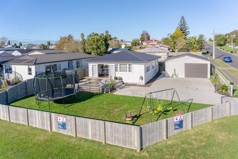 Photo of property in 17 Whitaker Street, Kihikihi, Te Awamutu, 3800