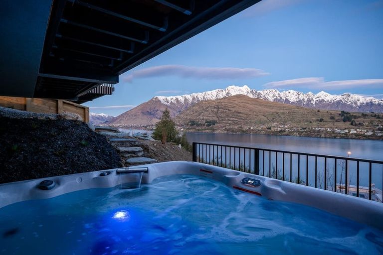 Photo of property in St Andrews Park, 9b Saint Mathews Place, Queenstown, 9300