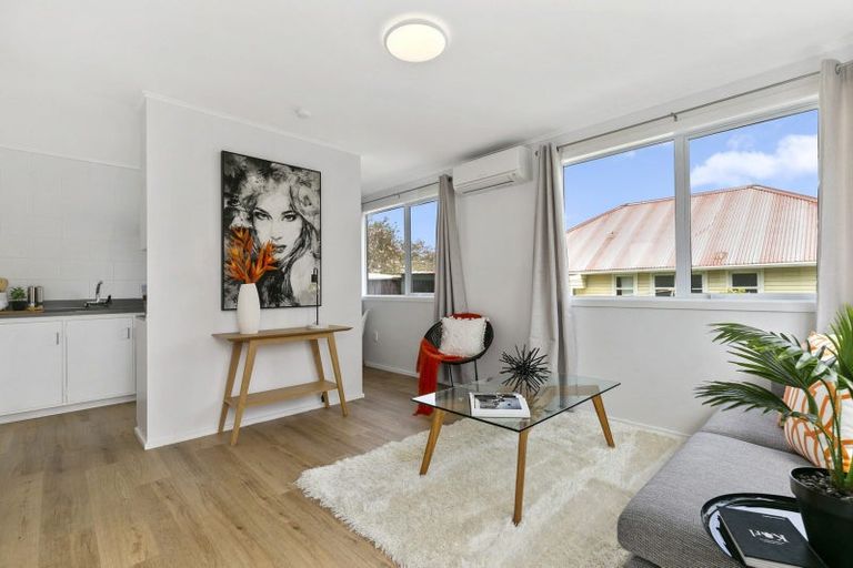 Photo of property in 28f3 Rotoiti Street, Johnsonville, Wellington, 6037