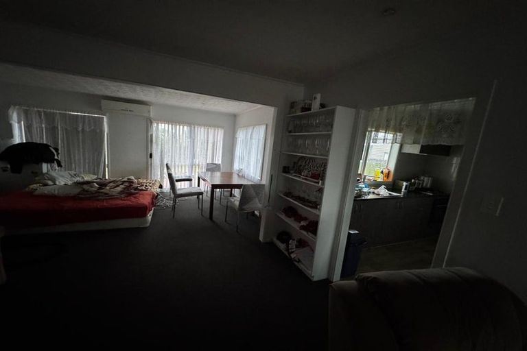 Photo of property in 12 Metcalfe Road, Ranui, Auckland, 0612