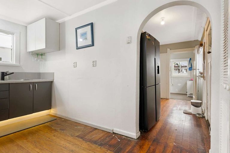 Photo of property in 905 Queen Street East, Parkvale, Hastings, 4122