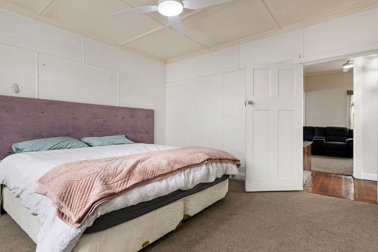 Photo of property in 905 Queen Street East, Parkvale, Hastings, 4122