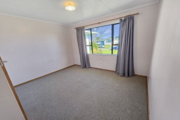 Photo of property in 8 Armour Place, Onekawa, Napier, 4110