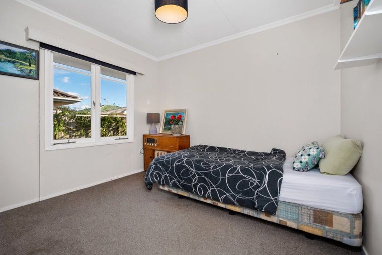 Photo of property in 54a Pemberton Crescent, Greerton, Tauranga, 3112