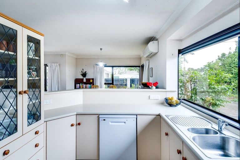 Photo of property in 506 Ikanui Road, Frimley, Hastings, 4120