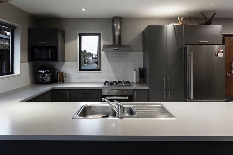 Photo of property in 63b Mackworth Street, Woolston, Christchurch, 8062