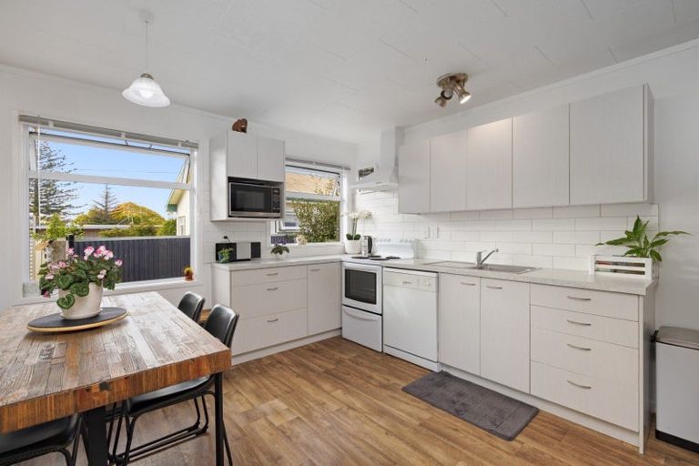 Photo of property in 12 Greerton Road, Gate Pa, Tauranga, 3112