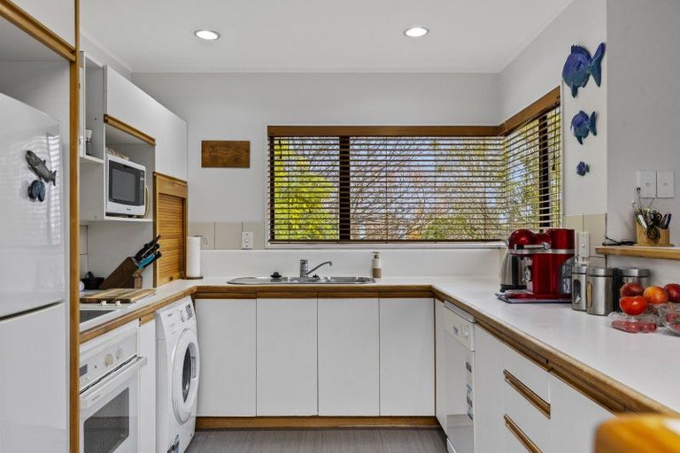 Photo of property in 49a Hawai Street, Two Mile Bay, Taupo, 3330