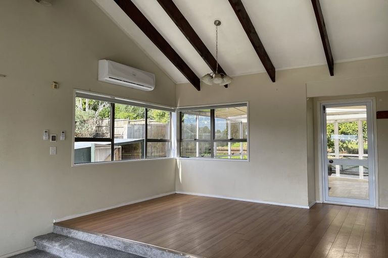 Photo of property in 39 Mack Place, Red Hill, Papakura, 2110