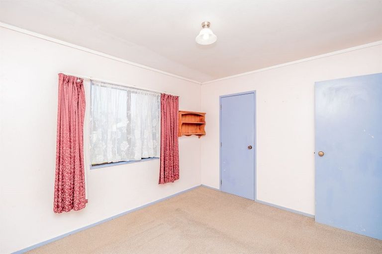 Photo of property in 30 Grange Avenue, Nawton, Hamilton, 3200