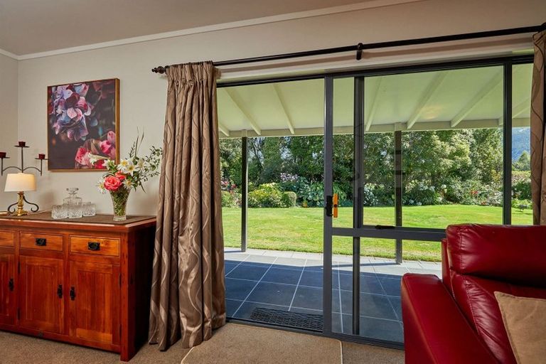 Photo of property in 887 Inland Road, Inland Road, Kaikoura, 7373