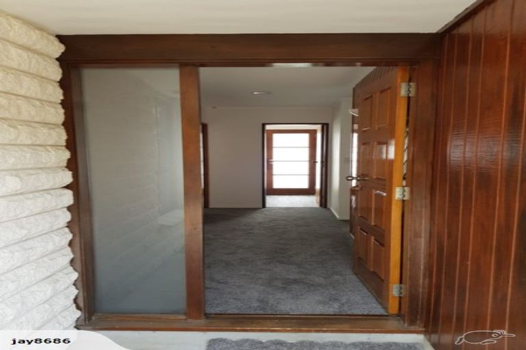 Photo of property in 24 Mcenroe Grove, Naenae, Lower Hutt, 5011