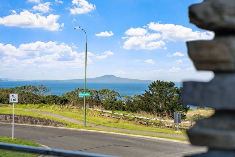 Photo of property in 38 Discovery Drive, Gulf Harbour, Whangaparaoa, 0930