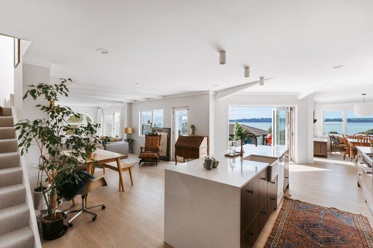 Photo of property in 19 Bramley Drive, Omokoroa, 3114