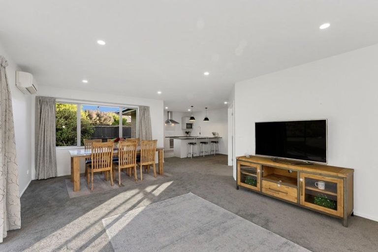 Photo of property in 6 Duggan Close, Rolleston, 7614