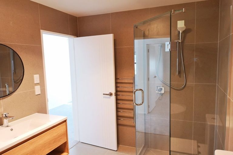 Photo of property in 17d Scott Road, Hobsonville, Auckland, 0616