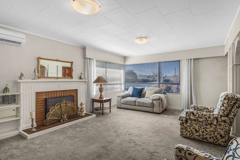 Photo of property in 1/405 Terrace Road, Parkvale, Hastings, 4122