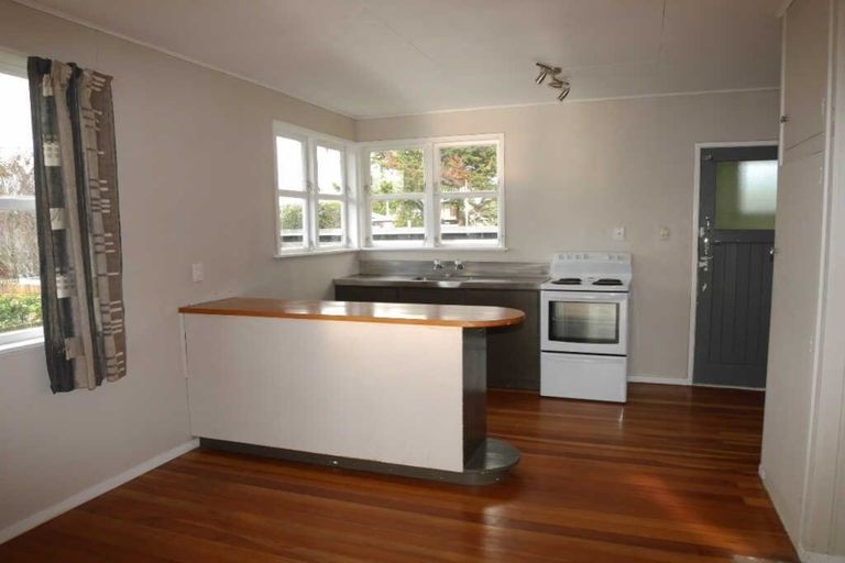 Photo of property in 30 Michael Road, Paraparaumu Beach, Paraparaumu, 5032