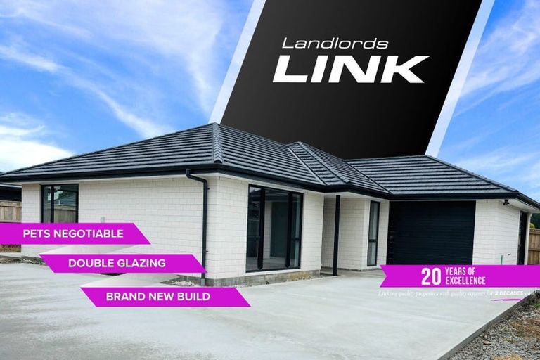 Photo of property in 15 Oldfield Lane, Marton, 4710