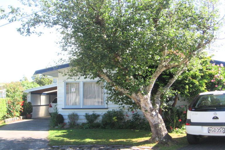 Photo of property in 7 Dorset Way, Wilton, Wellington, 6012