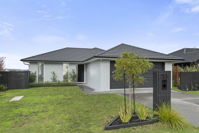 Photo of property in 53 Bert Wall Drive, Omokoroa, 3114