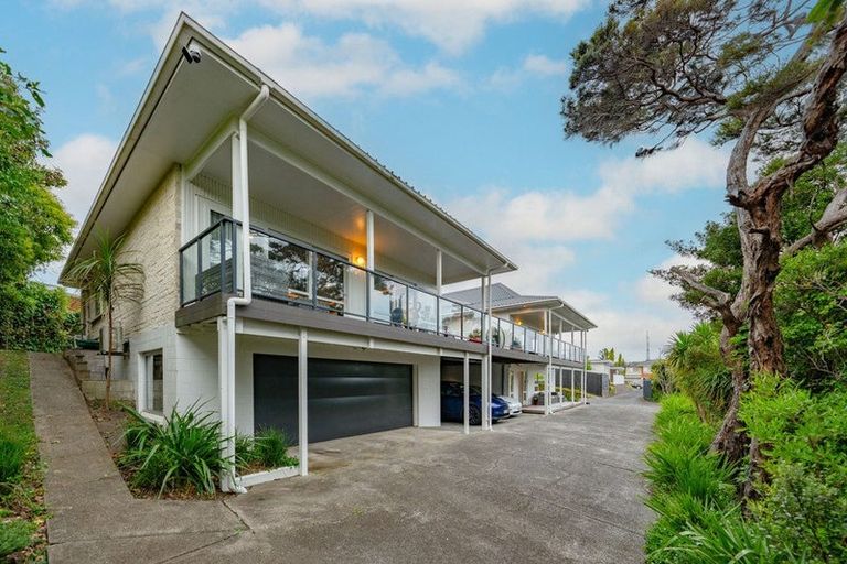Photo of property in 132 Porritt Avenue, Chatswood, Auckland, 0626