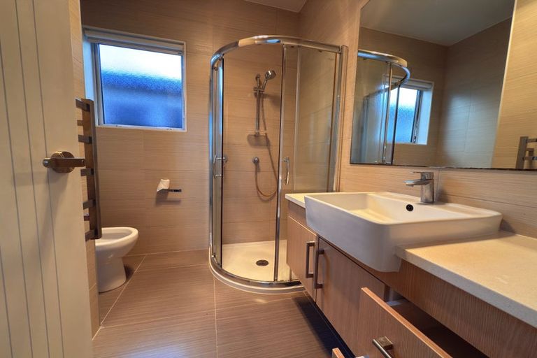 Photo of property in 6 Charlestown Drive, Flat Bush, Auckland, 2019
