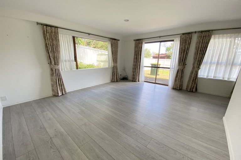 Photo of property in 36 Murvale Drive, Bucklands Beach, Auckland, 2014