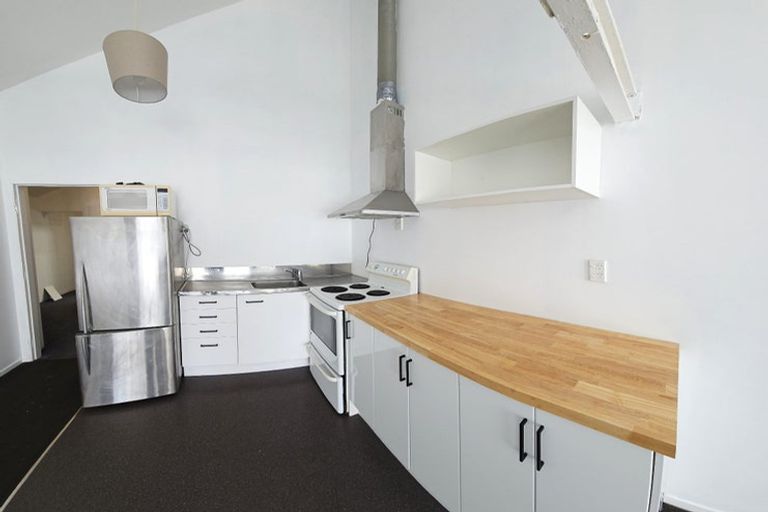 Photo of property in 5u4 Hopper Street, Mount Cook, Wellington, 6011