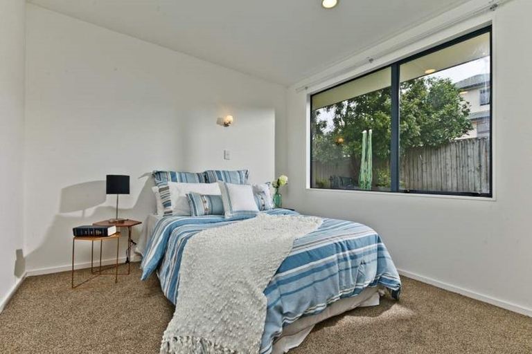 Photo of property in 54 Bushlands Park Drive, Albany, Auckland, 0632