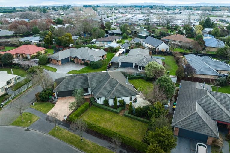 Photo of property in 15 Birchwood Close, Prebbleton, 7604