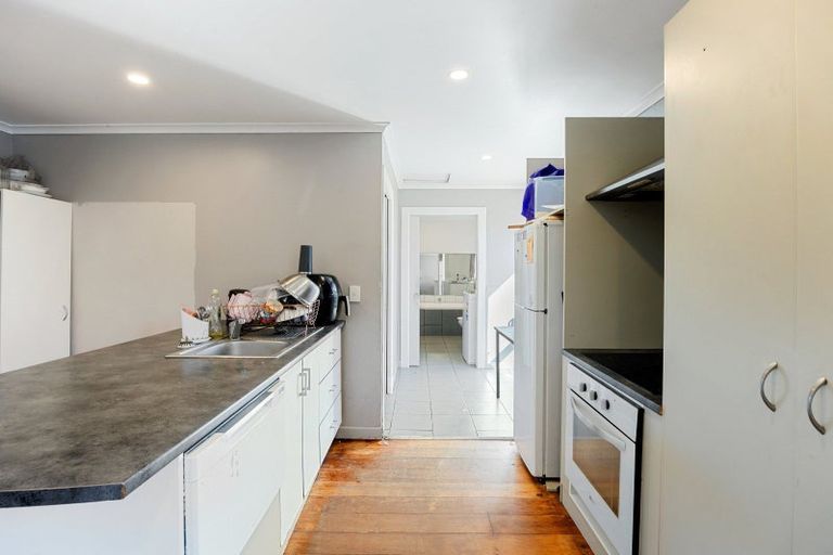 Photo of property in 67 Vardon Road, St Andrews, Hamilton, 3200