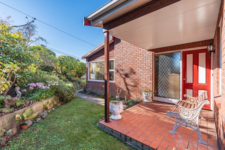 Photo of property in 12 Bellevue Street, Belleknowes, Dunedin, 9011