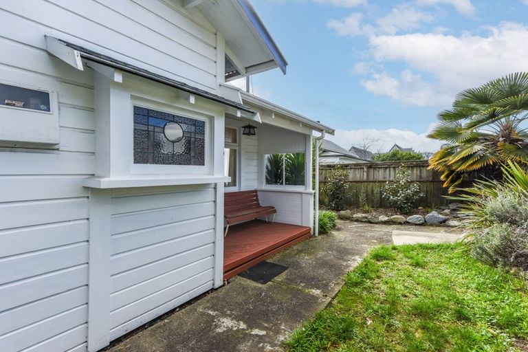 Photo of property in 30 Waimea Road, Nelson South, Nelson, 7010