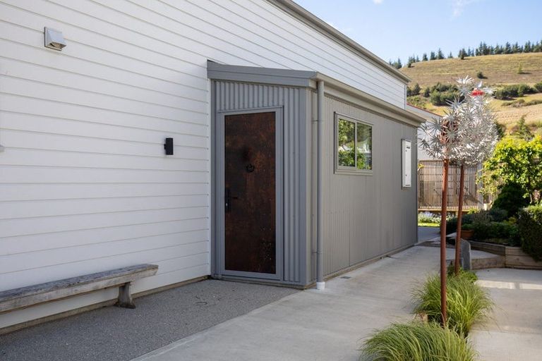 Photo of property in 21 Sunderland Street, Clyde, 9330