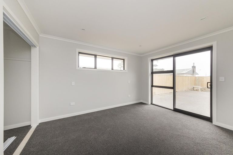 Photo of property in 17 Winchester Street, Levin, 5510