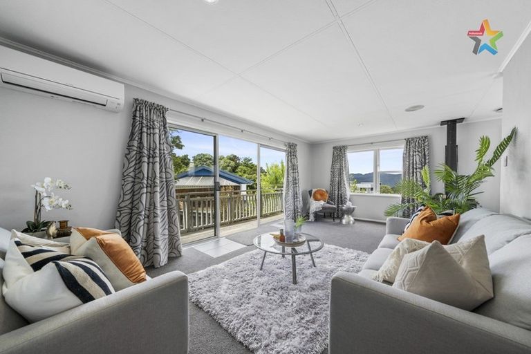 Photo of property in 80 Mulberry Street, Normandale, Lower Hutt, 5010