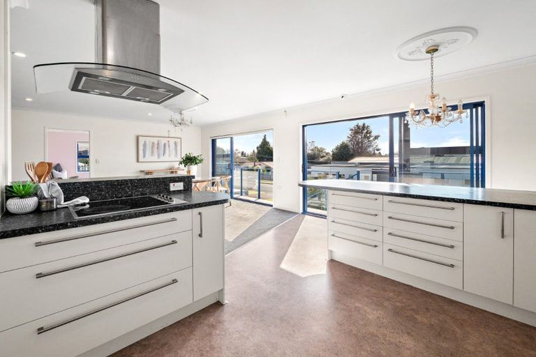 Photo of property in 74 Twelfth Avenue, Tauranga South, Tauranga, 3112
