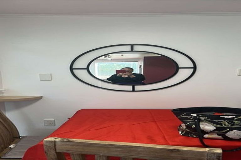 Photo of property in 60 Beazley Avenue, Paparangi, Wellington, 6037