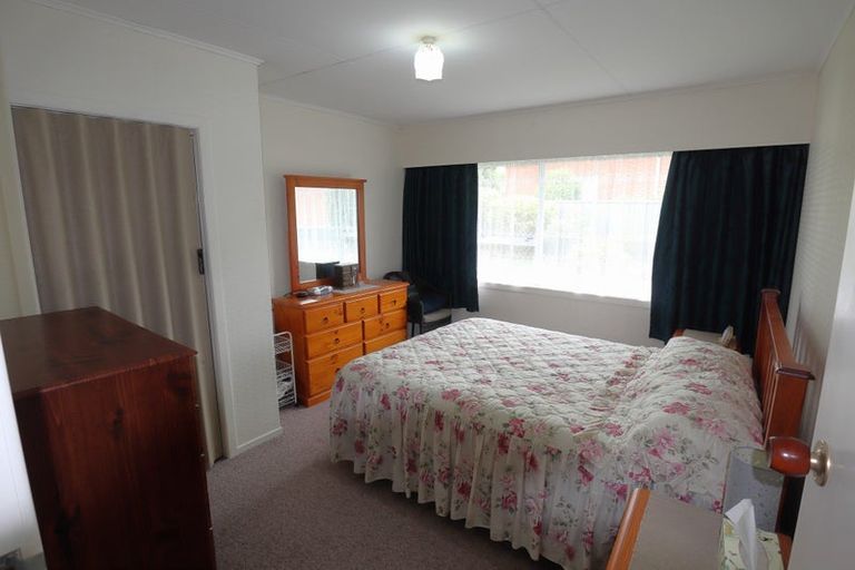 Photo of property in 31 Oberon Street, Stratford, 4332