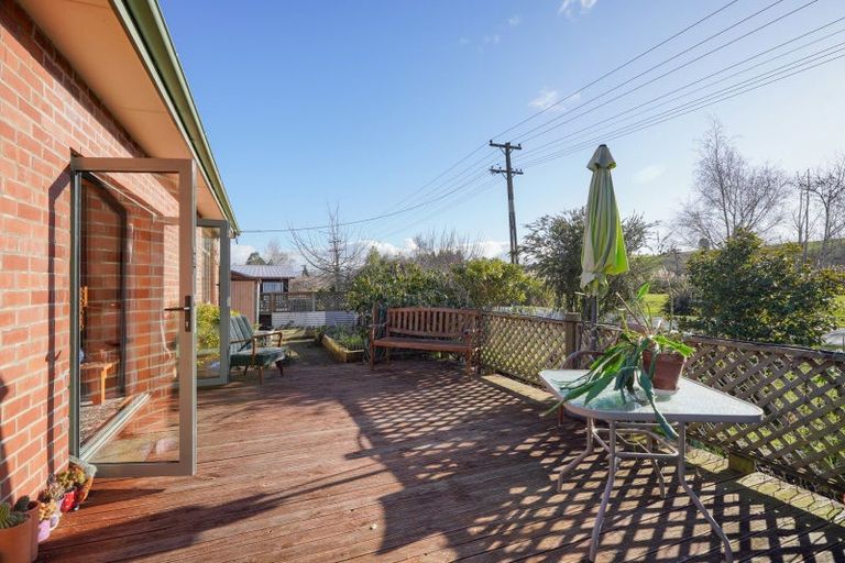 Photo of property in 52 Level Street, Dipton, 9791