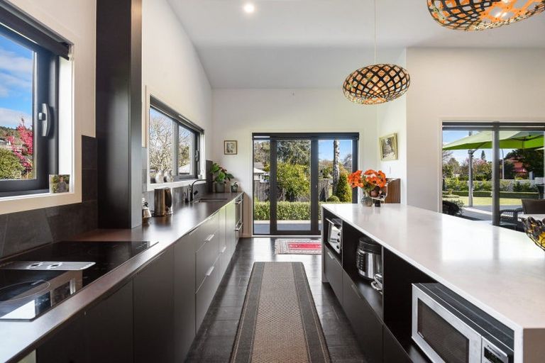 Photo of property in 9 Blackmore Drive, Lynmore, Rotorua, 3010