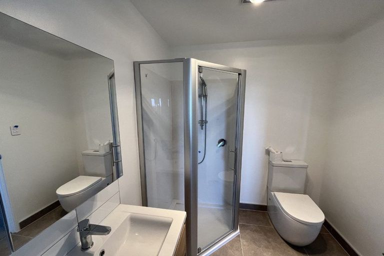 Photo of property in 5 Mataitai Road, Hobsonville, Auckland, 0618