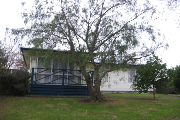 Photo of property in 41 Rosedale Crescent, Cloverlea, Palmerston North, 4412