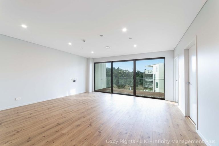 Photo of property in 319/3 Kaipiho Lane, Albany, Auckland, 0632