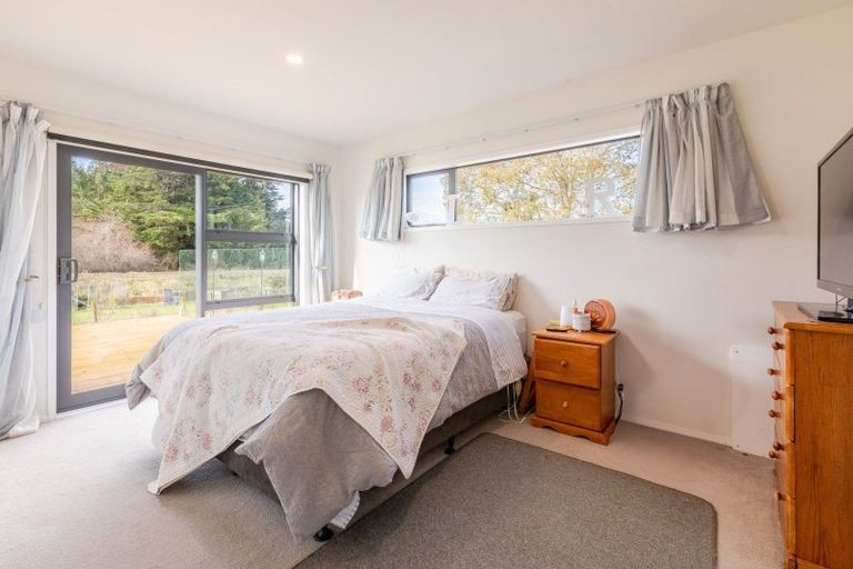 Photo of property in 1599 State Highway 2, Waipawa, 4275