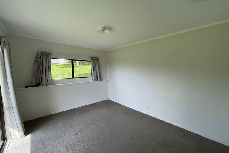 Photo of property in 3 Halder Place, Torbay, Auckland, 0632