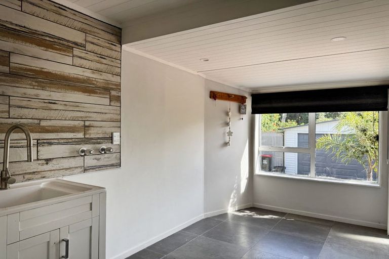 Photo of property in 211 Whirinaki Road, Eskdale, Napier, 4182